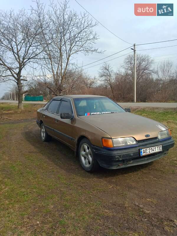 Ford Scorpio (1985)