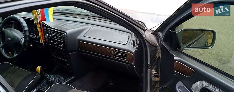Ford Scorpio (1994)