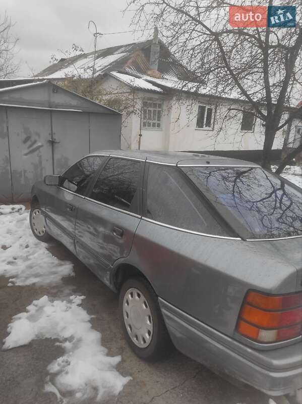 Ford Scorpio (1987)
