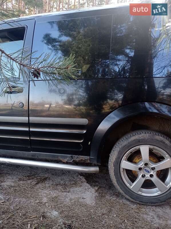 Ford Transit connect (2005)