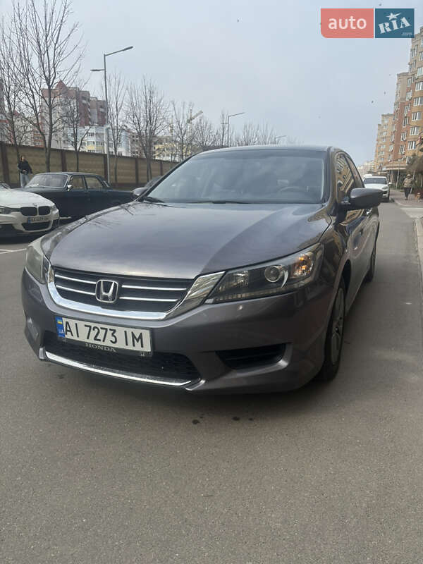 Honda Accord (2014)