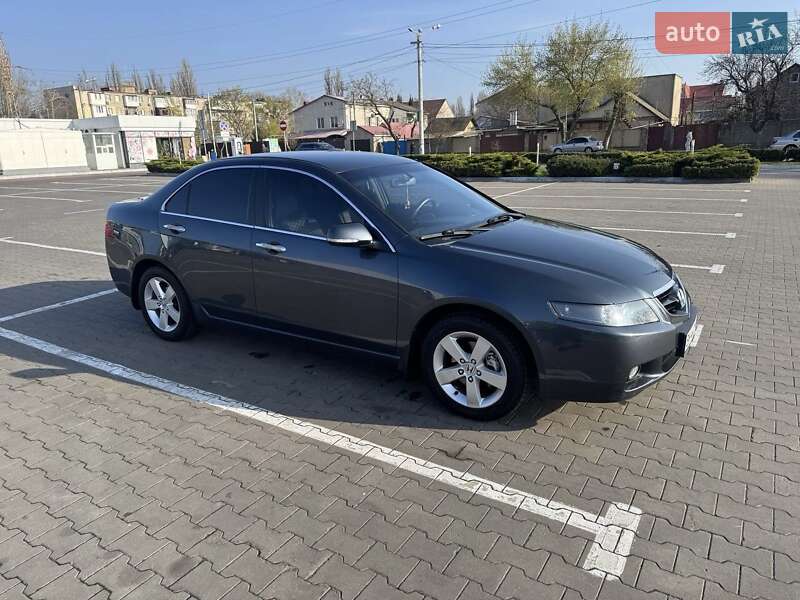 Honda Accord (2003)