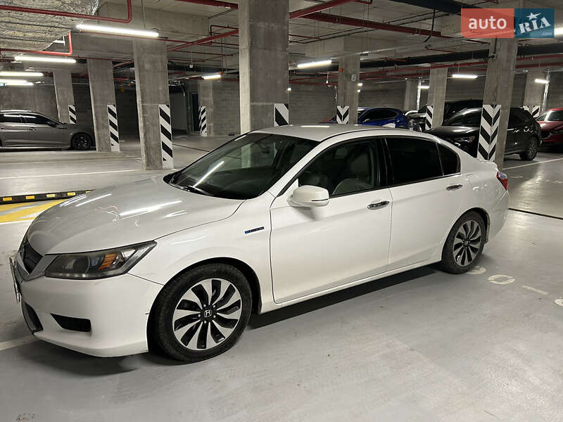 Honda Accord (2014)