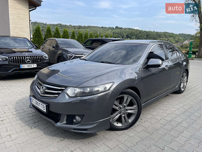 Honda Accord (2008)