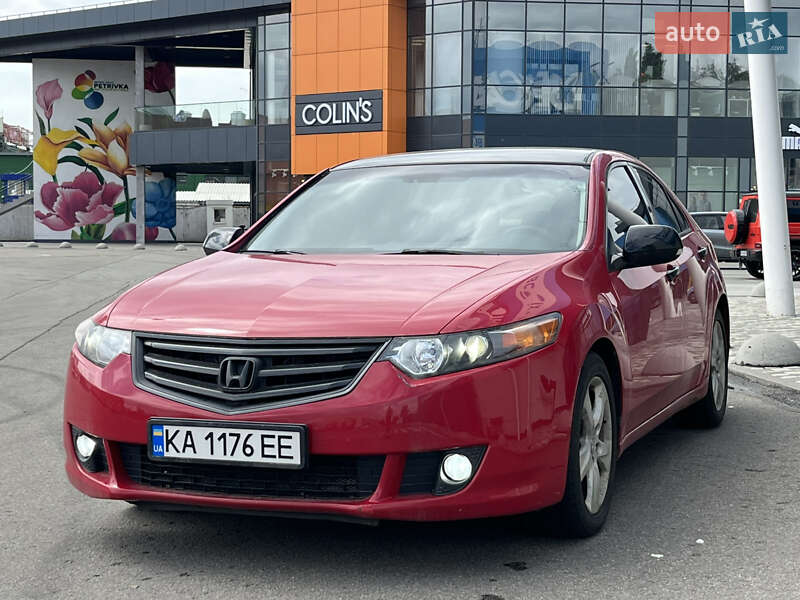 Honda Accord (2008)