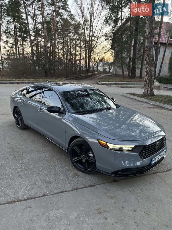 Honda Accord (2023)