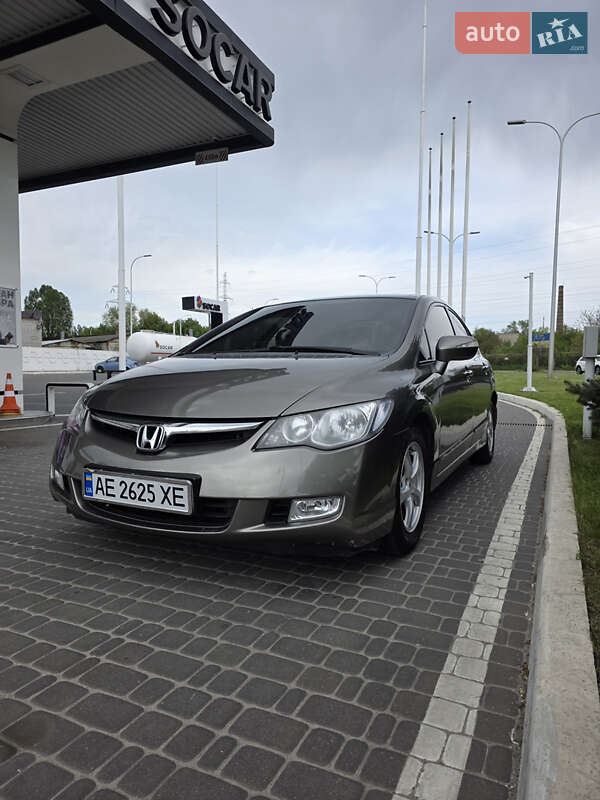 Honda Civic (2007)