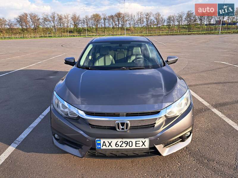 Honda Civic (2016)