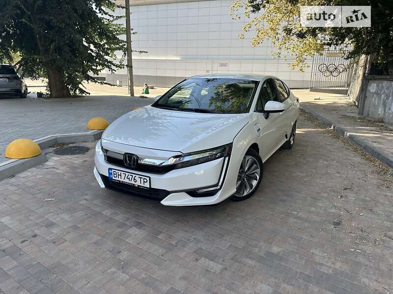 Honda Clarity (2018)