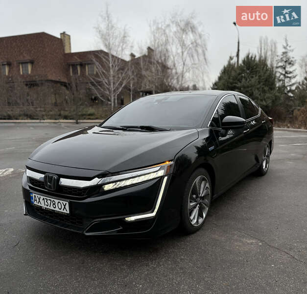 Honda Clarity (2017)