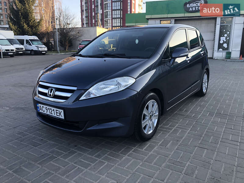 Honda Fr-v (2006)