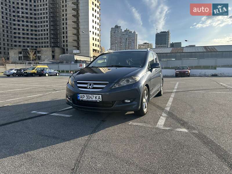 Honda Fr-v (2006)
