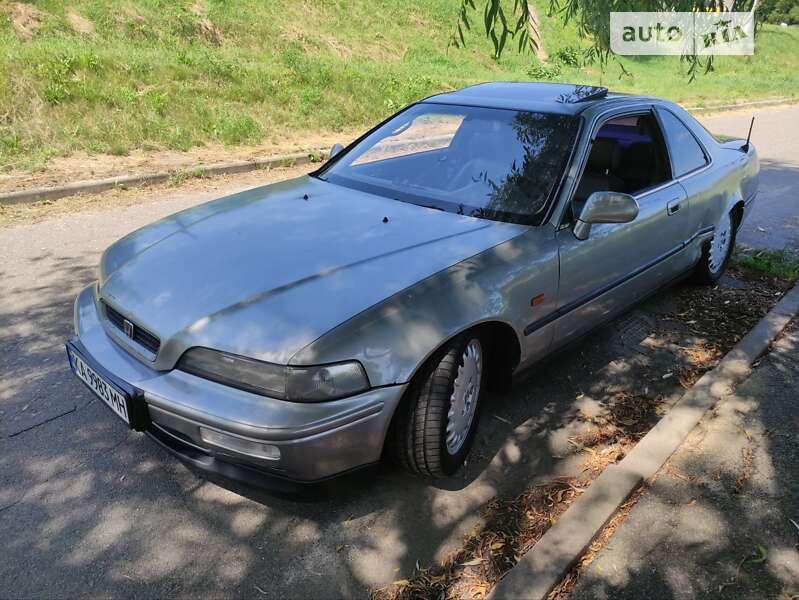 Honda Legend (1992)