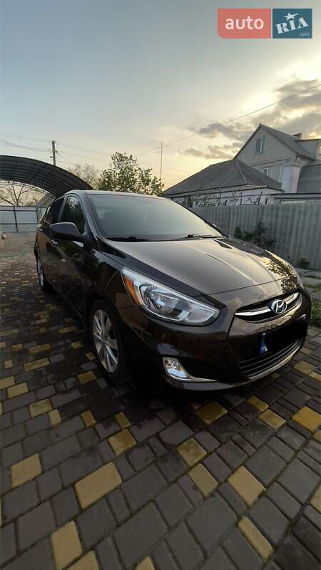 Hyundai Accent (2016)