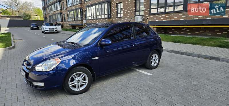 Hyundai Accent (2008)