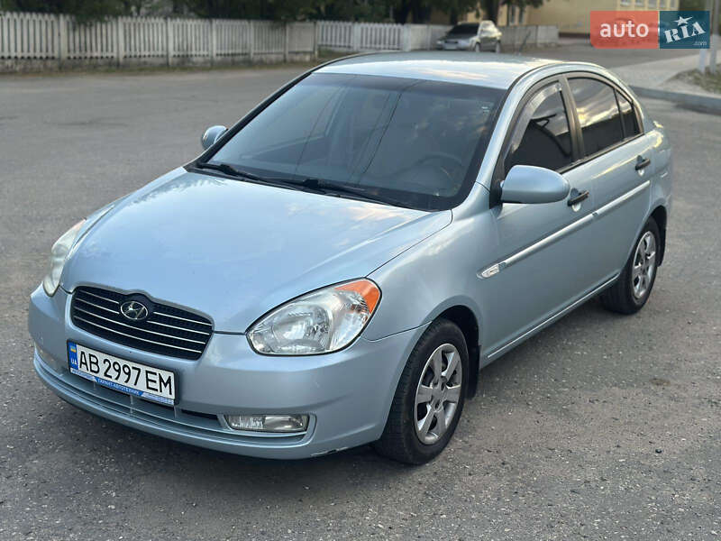 Hyundai Accent (2007)