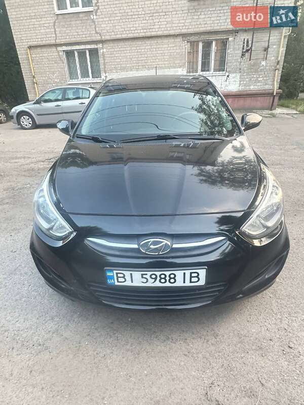 Hyundai Accent (2016)