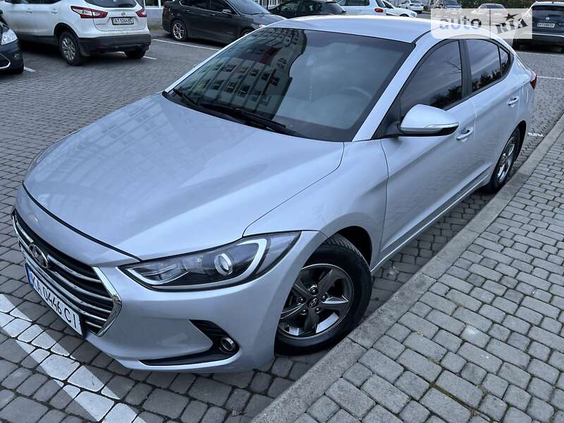 Hyundai Avante (2016)