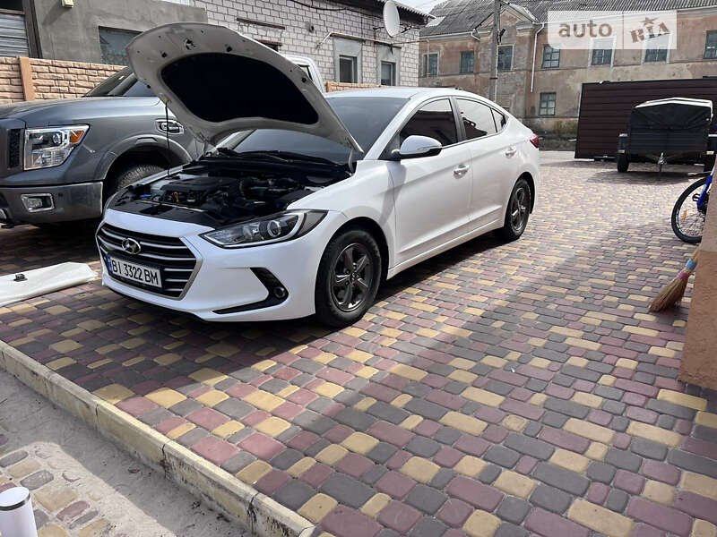 Hyundai Avante (2016)
