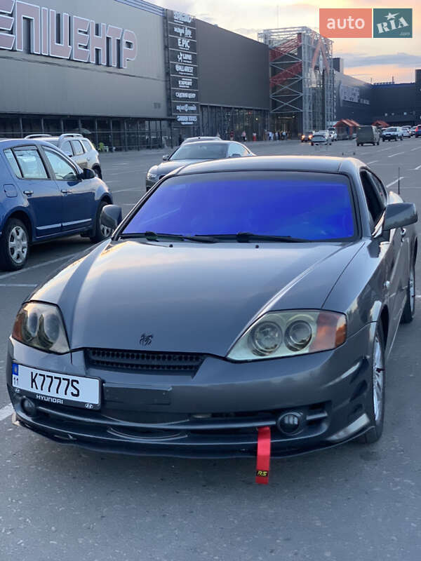 Hyundai Coupe (2003)