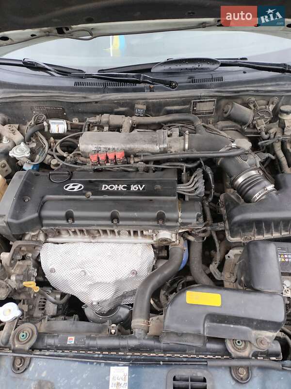Hyundai Coupe (2001)