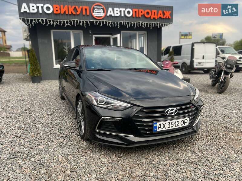 Hyundai Elantra (2016)