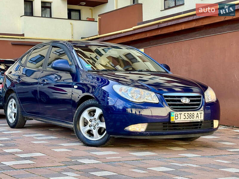 Hyundai Elantra (2007)