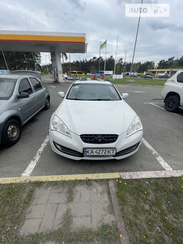 Hyundai Genesis coupe (2011)
