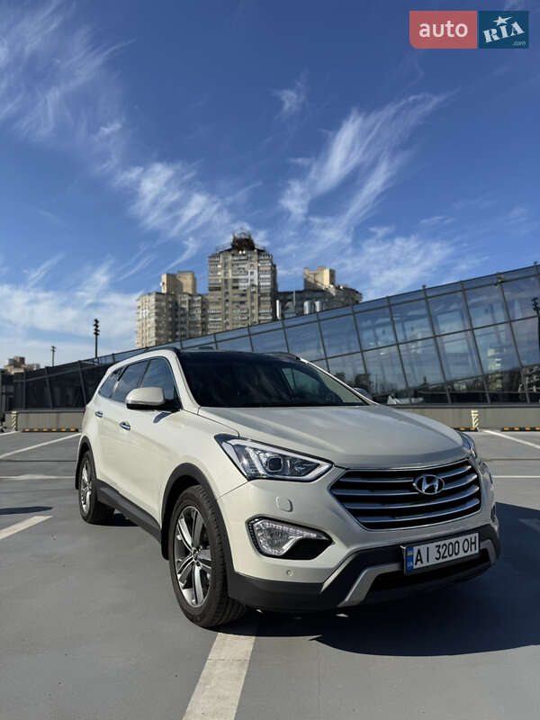 Hyundai Grand santa fe (2014)