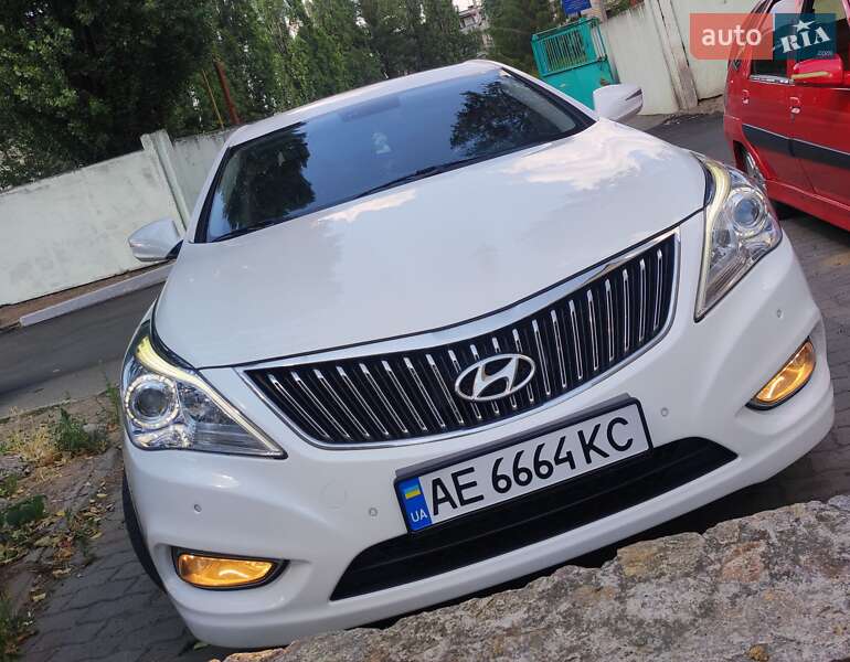 Hyundai Grandeur (2014)