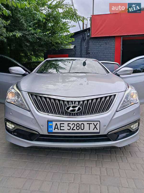 Hyundai Grandeur (2015)