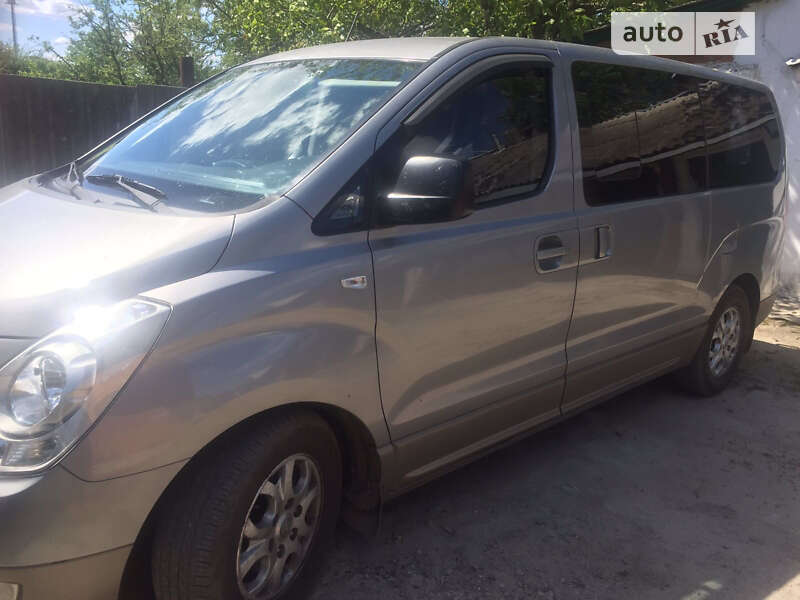 Hyundai H1d (2012)