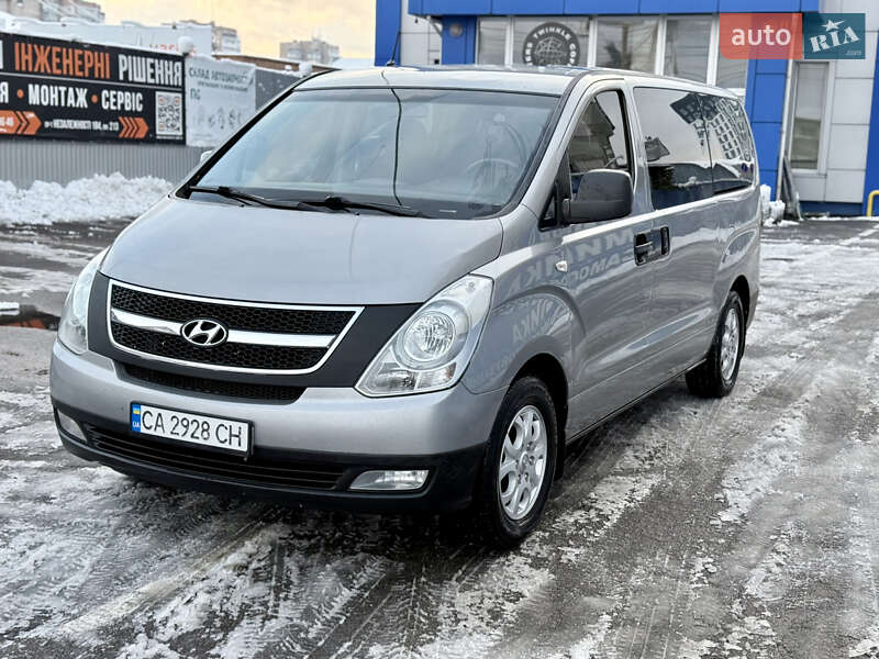 Hyundai H-1 (2012)