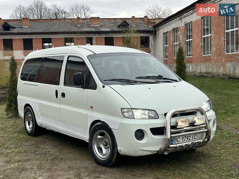 Hyundai H 200 (1998)