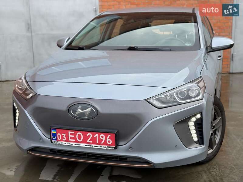 Hyundai Ioniq (2016)