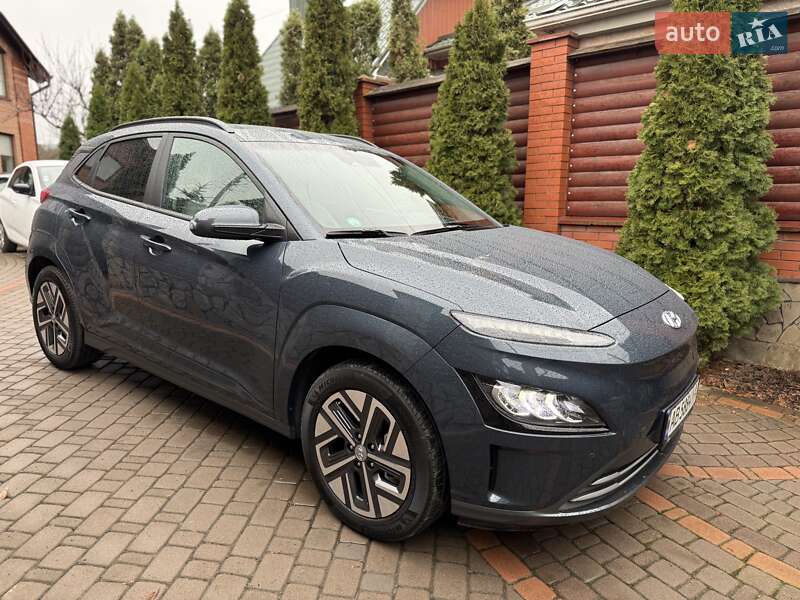 Hyundai Kona (2023)