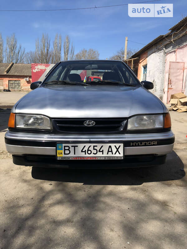 Hyundai Pony (1991)