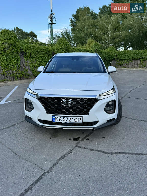 Hyundai Santa fe (2020)