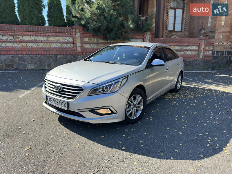 Hyundai Sonata lf (2015)