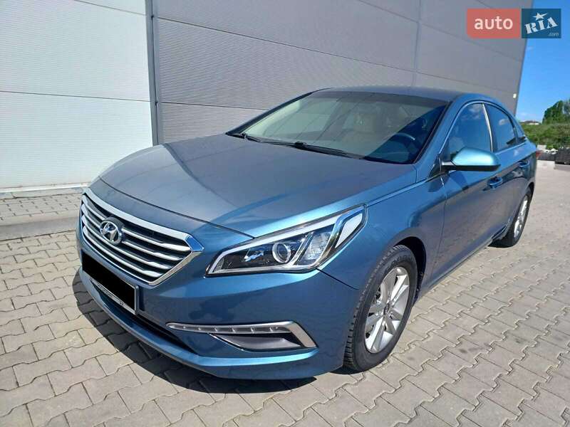 Hyundai Sonata (2015)