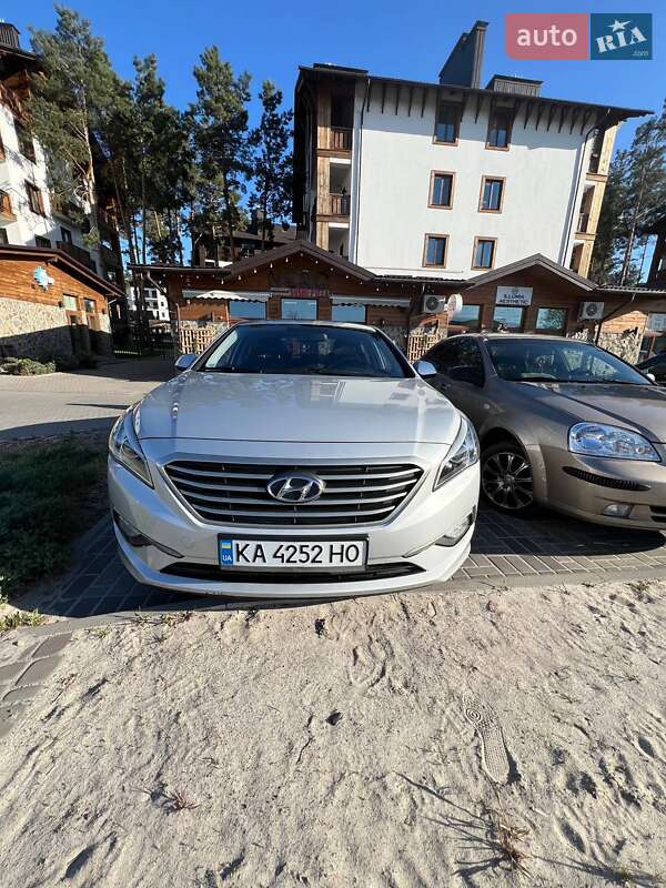 Hyundai Sonata (2014)