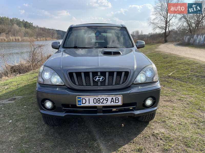 Hyundai Terracan (2001)