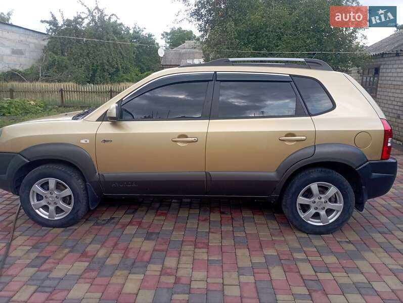 Hyundai Tucson (2004)