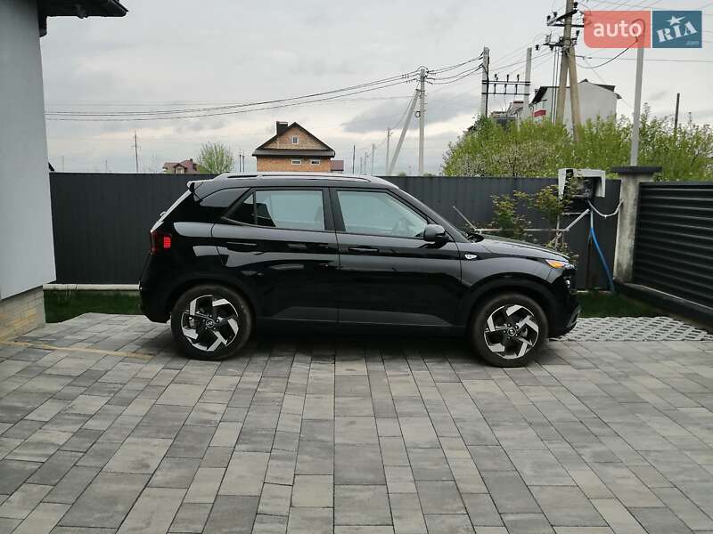 Hyundai Venue (2022)