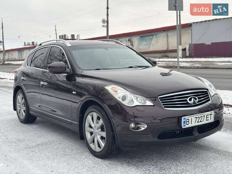 Infiniti Ex 37 (2010)