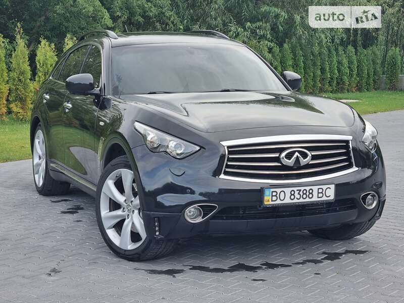Infiniti Fx30d (2011)