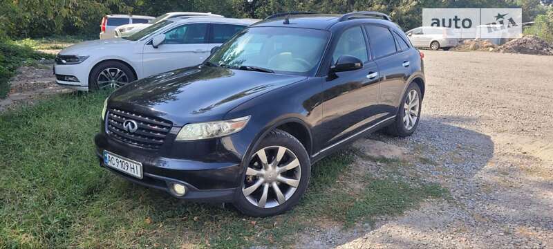 Infiniti Fx35 (2004)