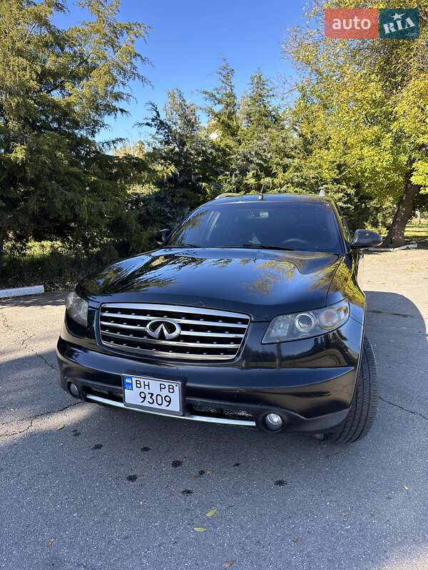 Infiniti Fx35 (2007)