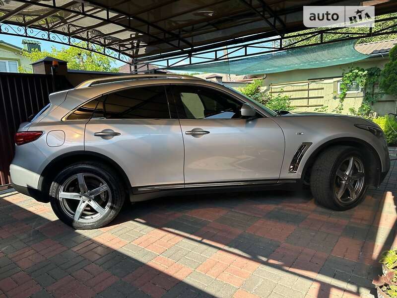 Infiniti Fx50 (2008)