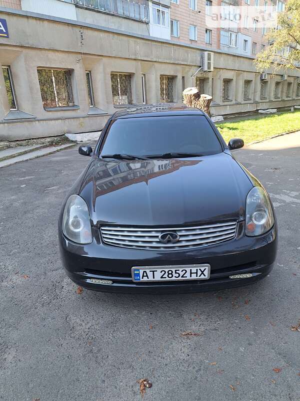 Infiniti G35 (2004)